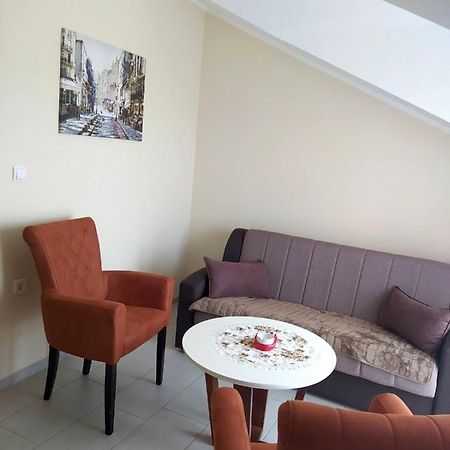 Apartmani Popovic V&A Tivat Bagian luar foto