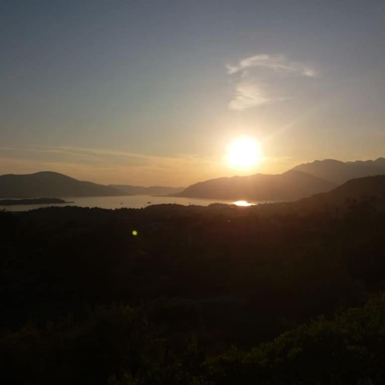 Apartmani Popovic V&A Tivat Bagian luar foto